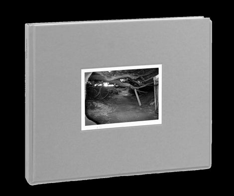 PHOTOBOOK PRODUCTION - WHERE FORM AND CONTENT MEET.
